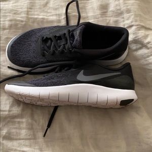 Nike kids flex contact